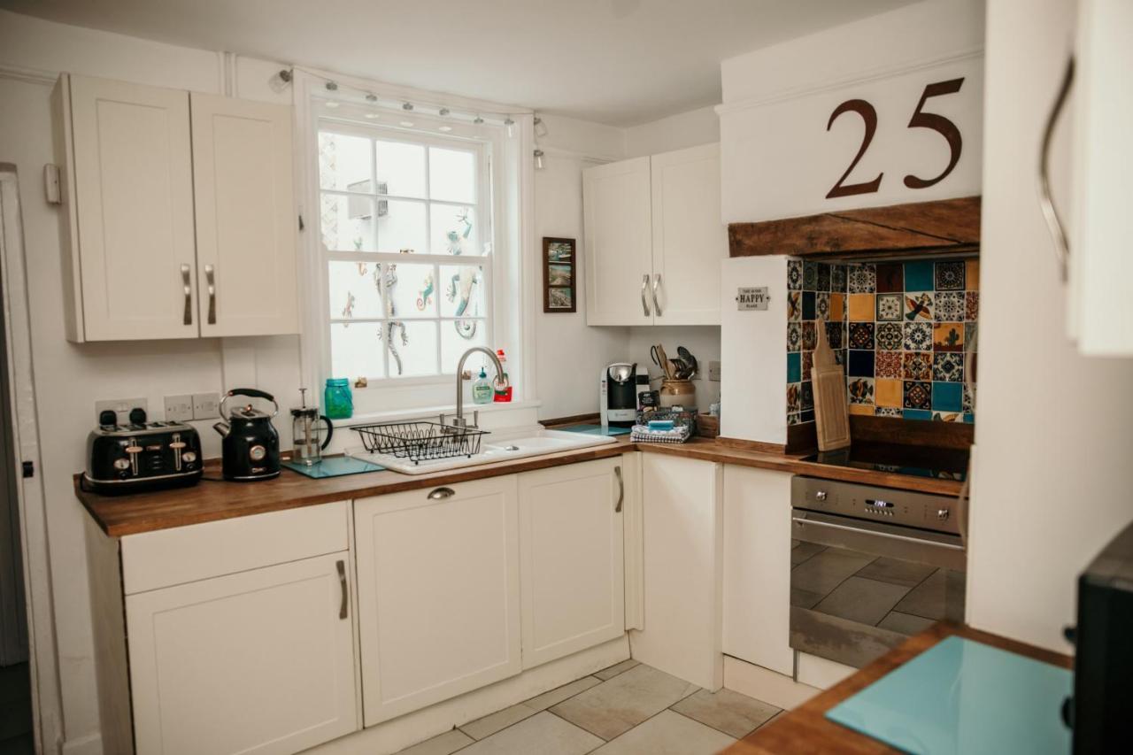 Charming 3 Bedroom Townhouse Weymouth Exteriör bild