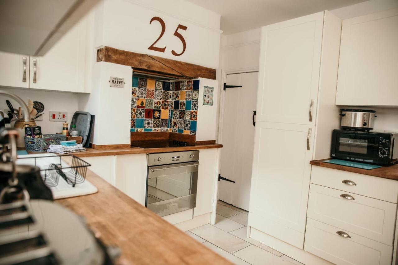Charming 3 Bedroom Townhouse Weymouth Exteriör bild