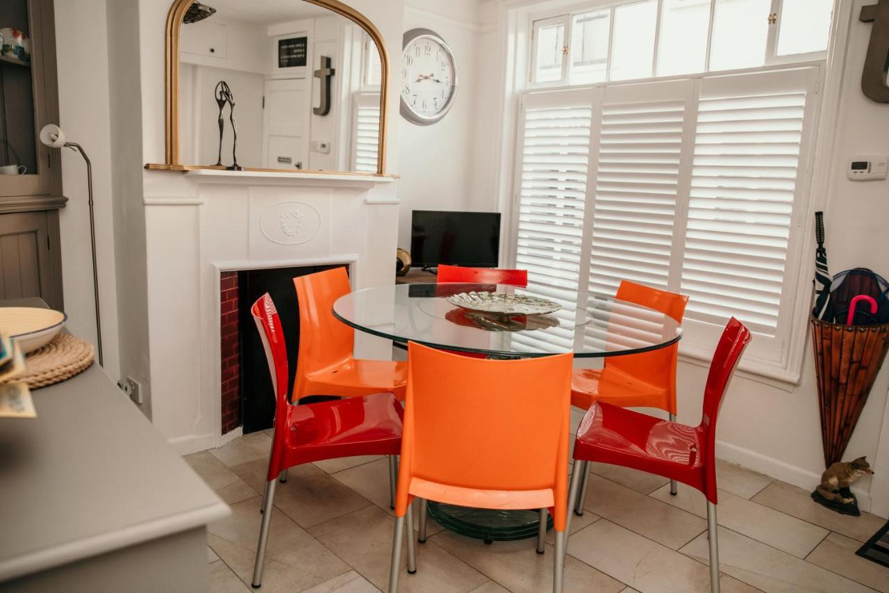 Charming 3 Bedroom Townhouse Weymouth Exteriör bild